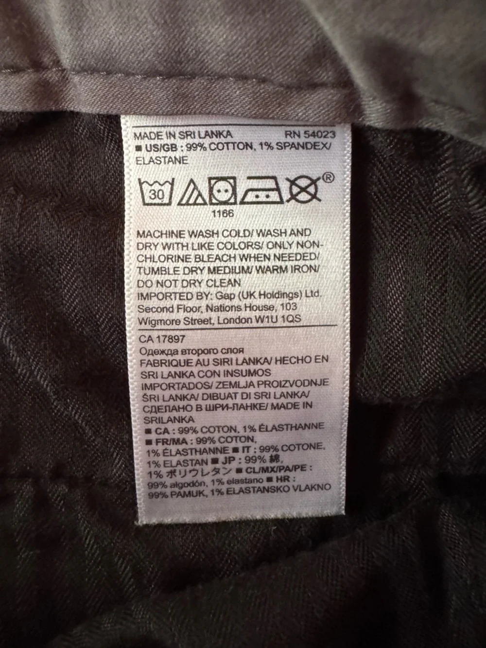Banana Republic Men's Flat-Front Shorts Charcoal Gray Size 31